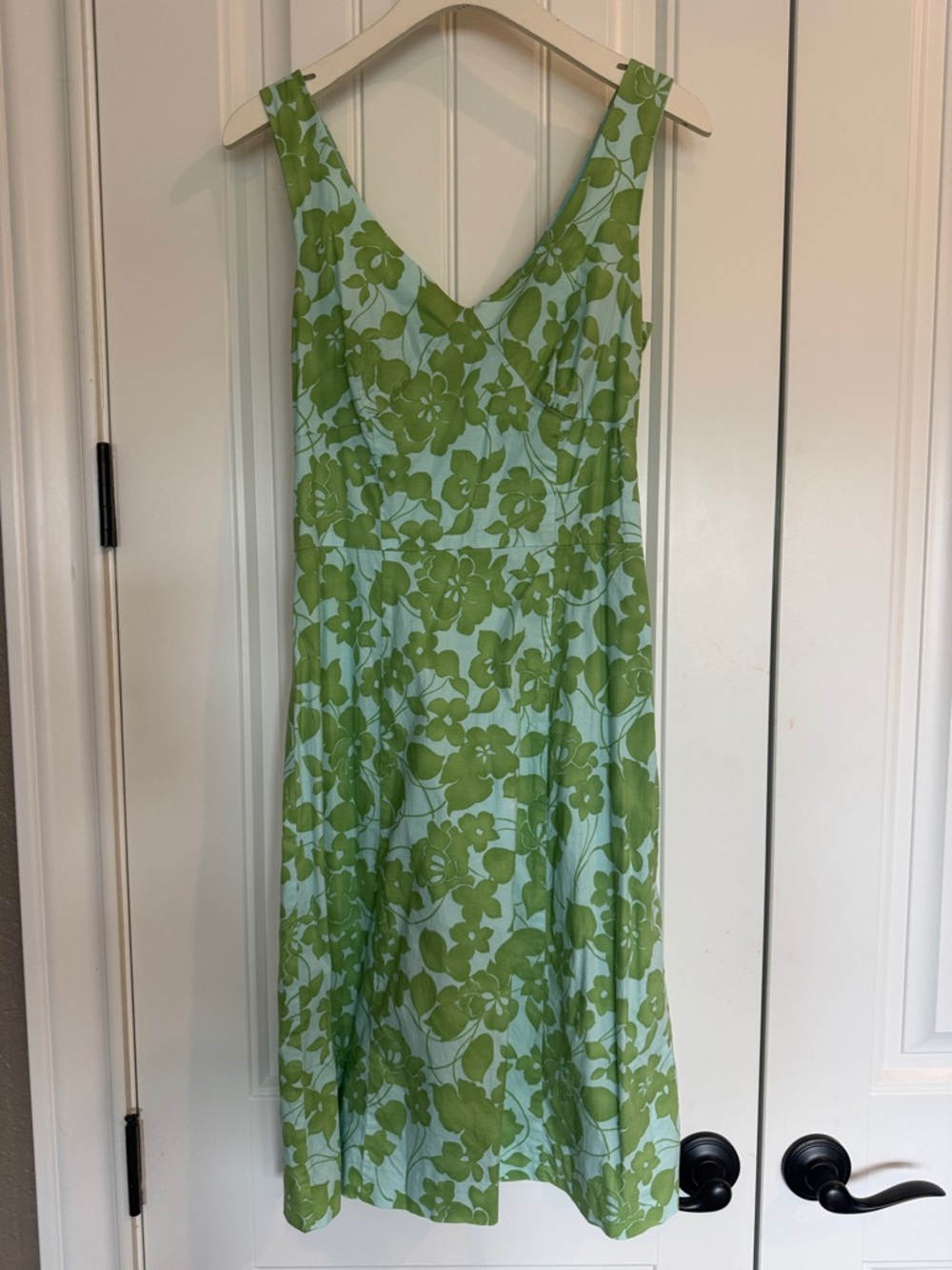 Garnet Hill Green Floral V-Neck Midi Dress